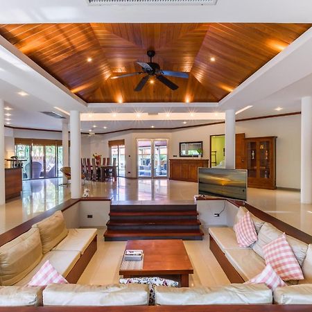 Amber Pool Villa Naiharn Rawai Экстерьер фото