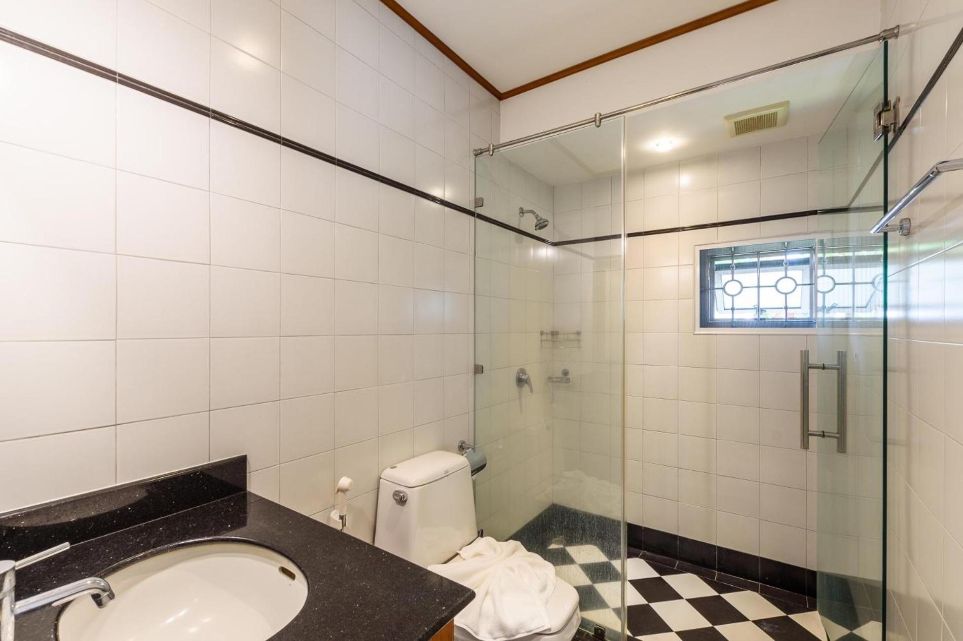 Amber Pool Villa Naiharn Rawai Экстерьер фото